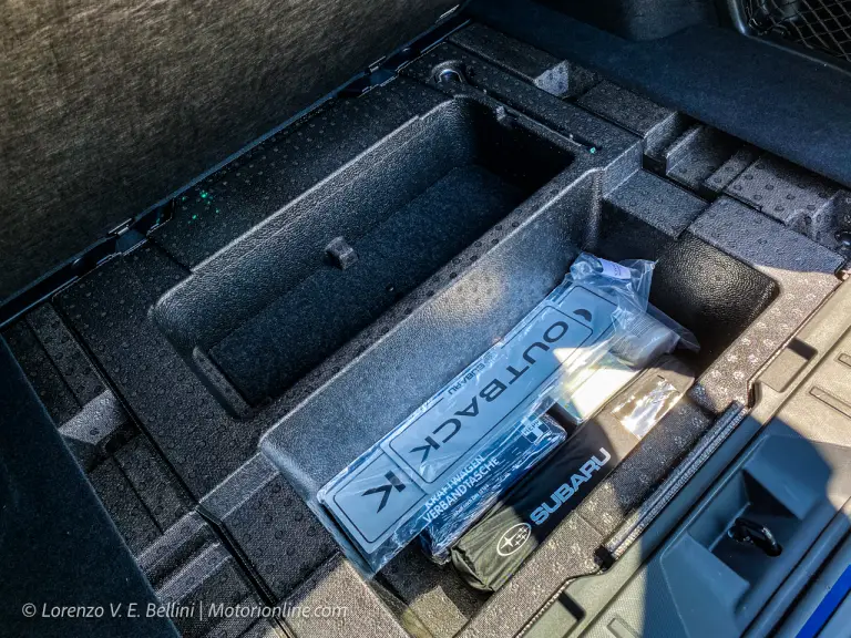 Subaru Outback Geyser 2024 | CeC - 15